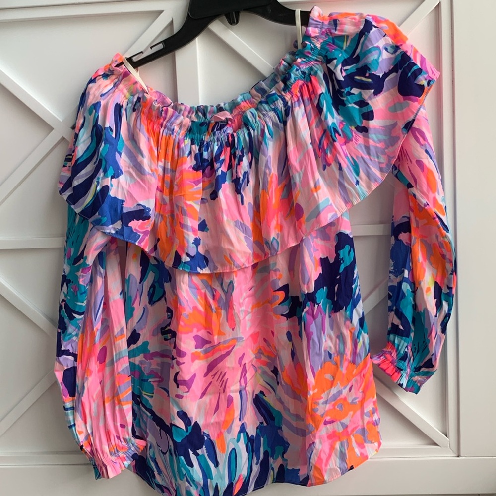 Lilly Pulitzer top